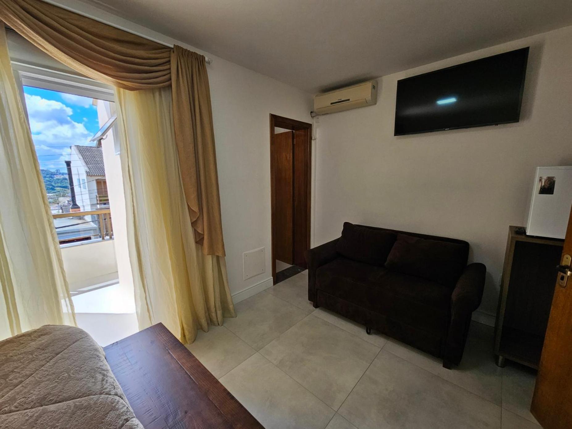 Pousada Lugama Bento Gonçalves Habitación foto